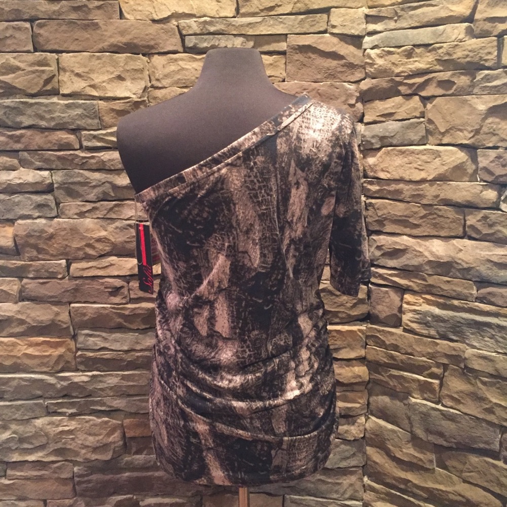 Sofia Vergara Women’s Top Size L - Picture 2 of 3